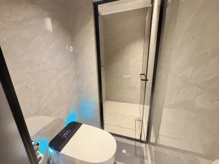 Dongxing Holiday Hotel Отели в г. Тунхэ