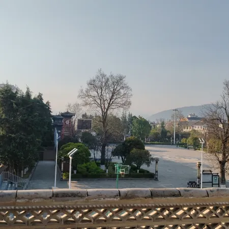 Kaiyun Chinese Inn (WeiShan Ancient City)