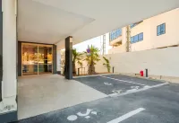 B&B Hotel Nice Stade Riviera Hotels near Centre commercial Carrefour Nice Lingostière