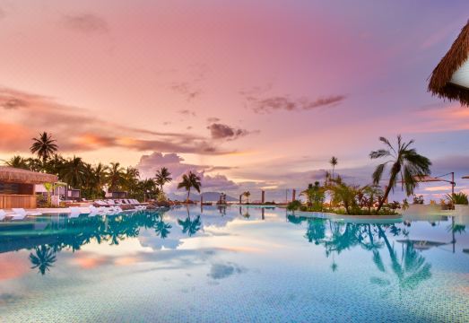 3. 힐튼 호텔 타히..