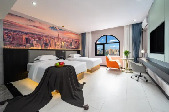 Yihao Wenshan Hotel (Wenshan College Everbright Plaza Branch)