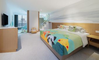 Crowne Plaza Zhuhai City Center(Qinglv Road Seaside Swimming Pool Branch)