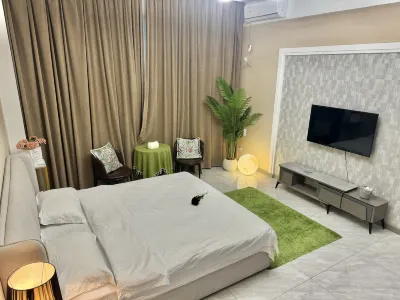 Meikou Ming Shun Apartment (Oriental Milan Branch)