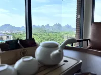 Guilin Yachne· Landscape Mirror Hotel (Guilin Railway Station and the Mixc mall Branch) - pemandangan pegunungan