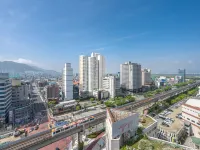 El Momento Sasang Hotels in Gimhae International Airport