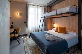 The Central House Granada Elvira