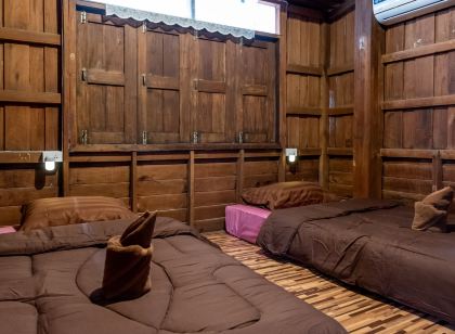 Hug Pai Boutique Hostel