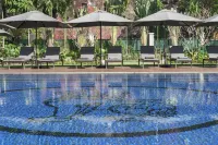 The Strand Yangon Hotel a 