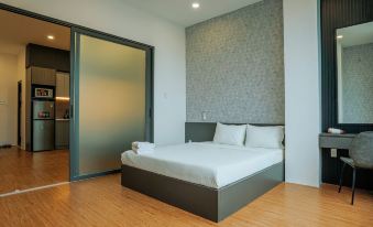 Ezity Central - Tao Dan Park