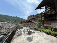 Mountain Lodge · Yanxia Tingyu Lianhe Boutique Stay (Xijiang Qianhu Miao Village Scenic Area)