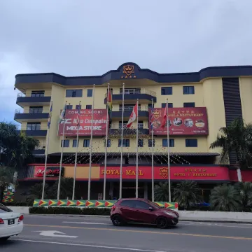 Royal International Hotel