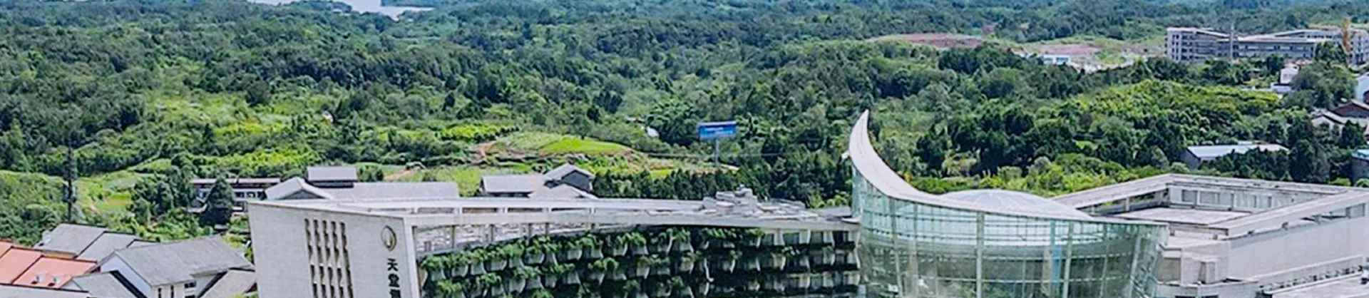Khách sạn gia đình Paradise