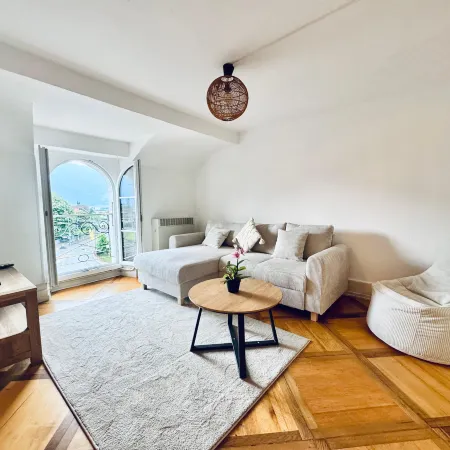Historic House Aigle - Lake & Alps - Garden & BBQ