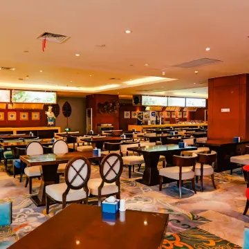 Days Hotel by Wyndham Jilin Railway Station