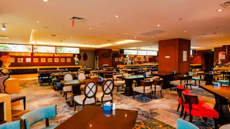 Days Hotel by Wyndham Jilin Railway Station Отели рядом с достопримечательностью «Jihai Railway Terminal Former Site»