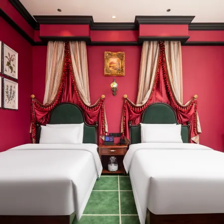 Huocheng Xiangyeli Castle Hotel