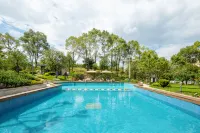 Floral Lux Hotel·Xuan Jing Ge Family Vacation Hotel Hotels in Jiangshan