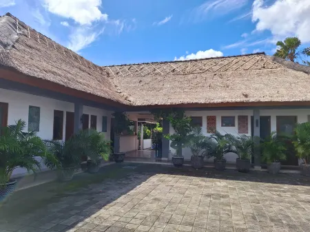 Balinea Holiday Home Отели рядом с достопримечательностью «Le Grand Bleu Spa»