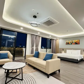 BLUE SKY NOI BAI HOTEL & POOL Отели рядом с Аэропорт НойБай