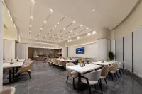 Zhoushan Dinghai Ancient City Jiefang West Road Atour Hotel