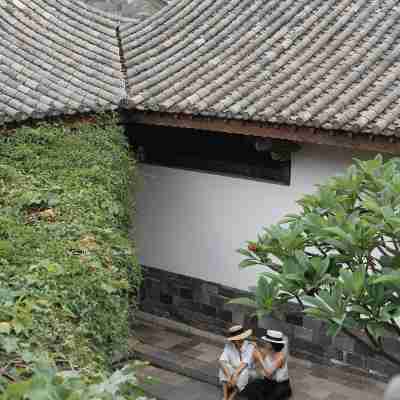 建水聽紫雲度假飯店 Hotel Exterior