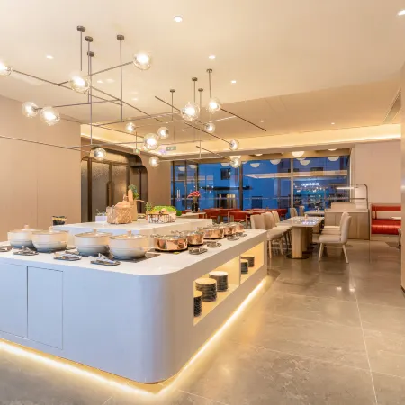 Starway Hotel (Zhaosu Tianma Lake Park)