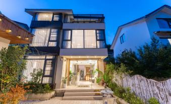 Hangzhou Shanzhiwu Homestay (Xihu Jiuxi)