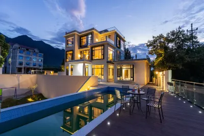 Meng ru Jiang nan Lu Shang yin VanillaEscapeRetreat Holiday Meishu (Lushan Xihai Branch) Hotels near Zhelin Lake Peach Blossom Creek Rafting Scenic Area