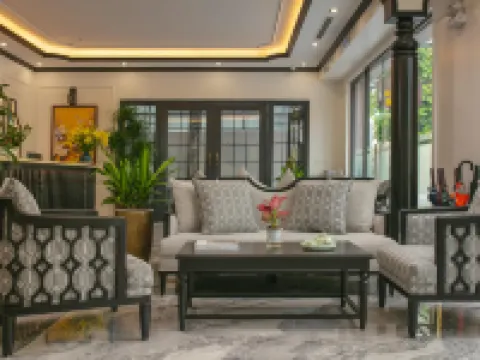 皇家酒店 - Vinhomes 海洋公園 3 號 義柱社酒店