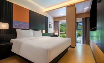 SFEEL Designer Hotel (Jiuzhaigou Valley Scenic and Historic Interest Area Tourist Center)