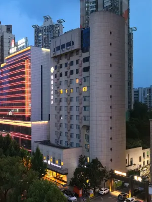 Polysheron Hotel (Changsha Helong Sports Center Houjiatang Subway Station) Hotels in Changsha