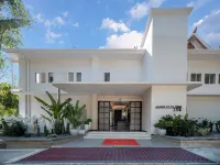 Floral Hotel·Jianghe Yijing · Rainforest Riverside Resort Villa Wild Luxury Oxygen Accommodation Hotels in Jinghong Port