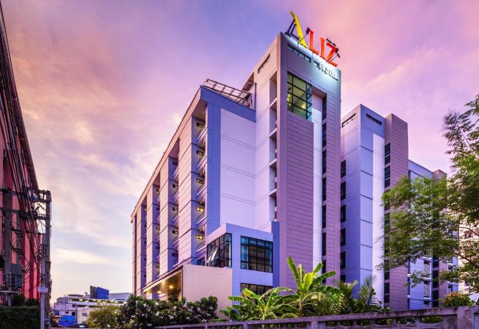 hotel overview picture
