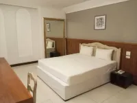 Fantasy Resort Các khách sạn ở Nakhon Sawan