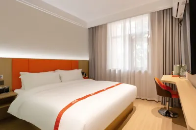 Shell Hotel (Puyang Central Square Renmin Road) Hotel di Puyang