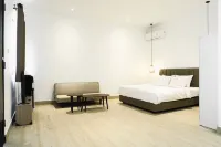 Dip & Doze Living Hotel a 