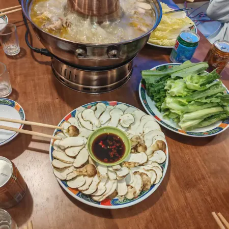 Hanyun Nanting · Oxygenated Mountain View Inn (Altitude 2800m)