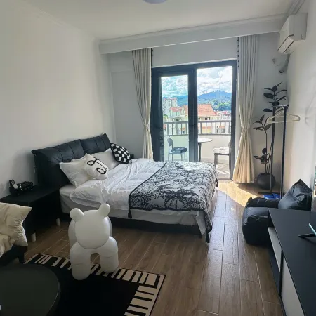 Youjian Homestay