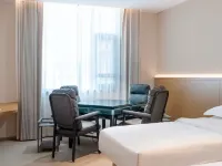 Huaqiao Hotel (Luohe Vocational and Technical College)