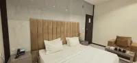 Marin Suites Al Badia