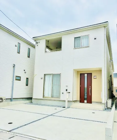 ZZOKIAI Purple Leaf!Only 30 seconds walk to seaside!Maximun 10 persons!