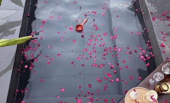 Guangzhou Xihuan Lakefront Canyoning Resort Manor