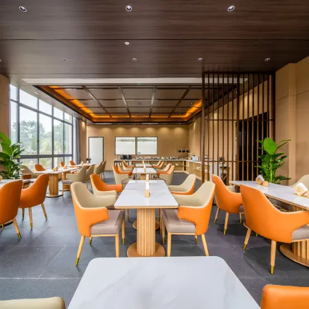 Changxing Yunding Holiday Hotel (Taihu Longzhimeng Amusement Park)