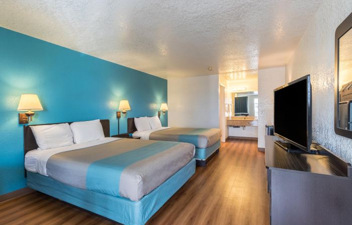Motel 6 Carlsbad, NM