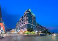 City Comfort Inn Hotel (Luzhai Pedestrian Street) Hotels in Luzhai