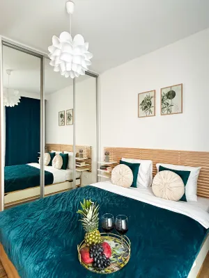 Lumina stylish 3-room apart with balcony Hotels in 