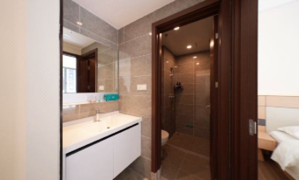 Qingyuan Poly N+ Hotel