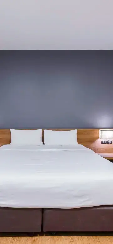 ห้องดีลักซ์เตียงคิงไซส์ไม่มีหน้าต่าง