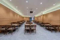 敦煌雲博国際ホテル（沙州ナイトマーケット）