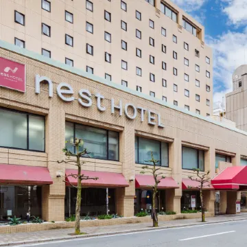 Nest Hotel Matsuyama Отели рядом с достопримечательностью «Храм Исите-дзи»